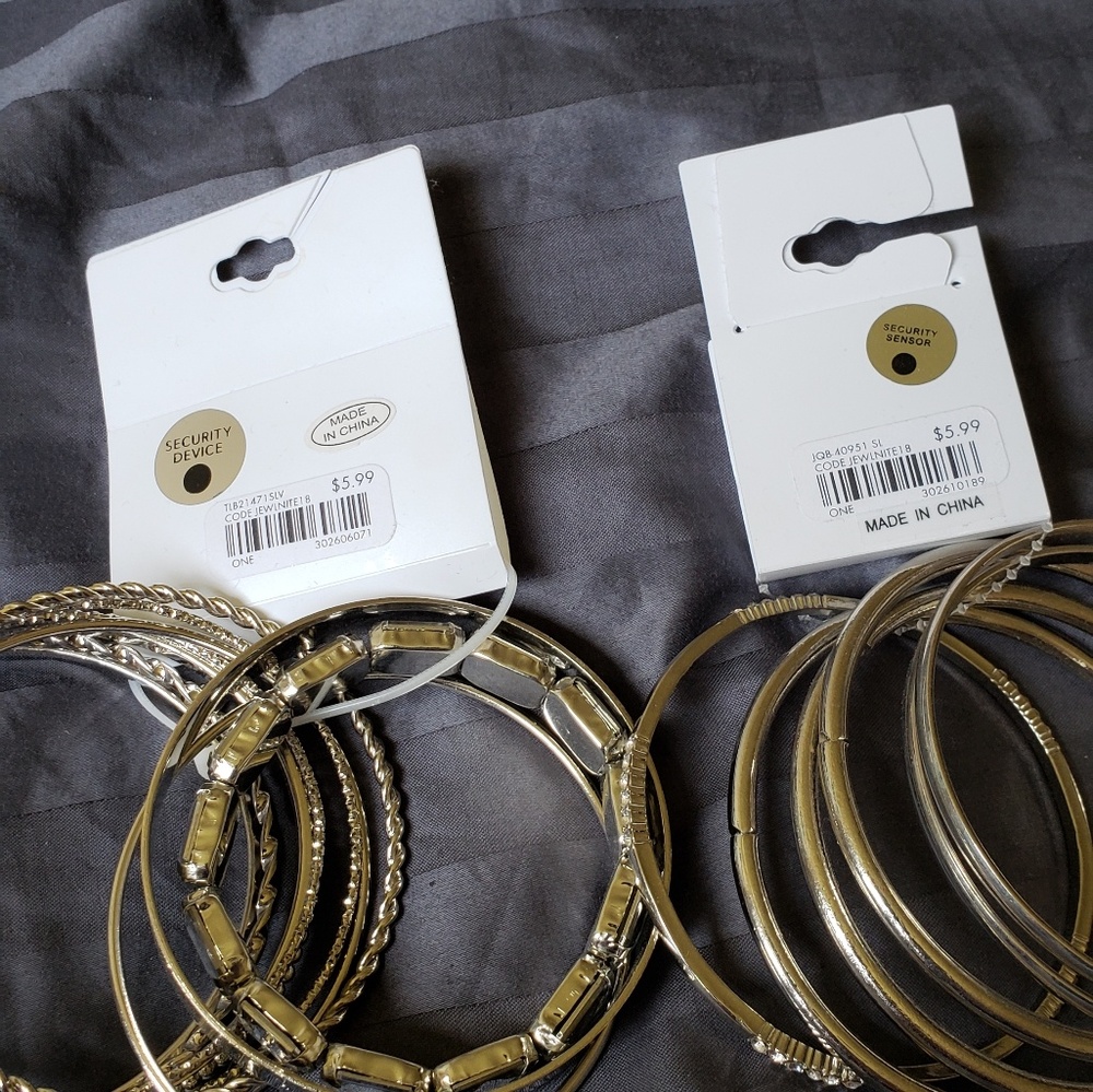 ⛔️Gone to Goodwill!⛔️ Bracelet Bundle - Picture 4 of 4